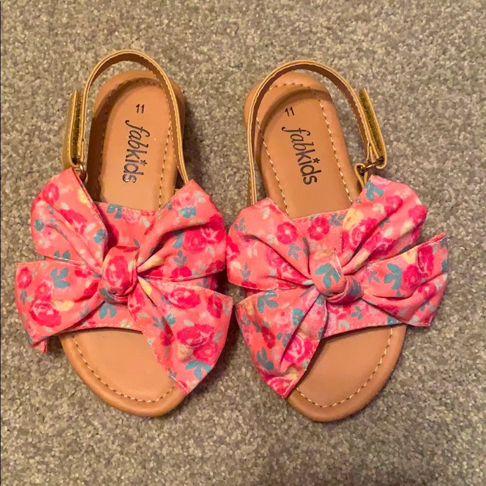 Adorable Fabkids sandal